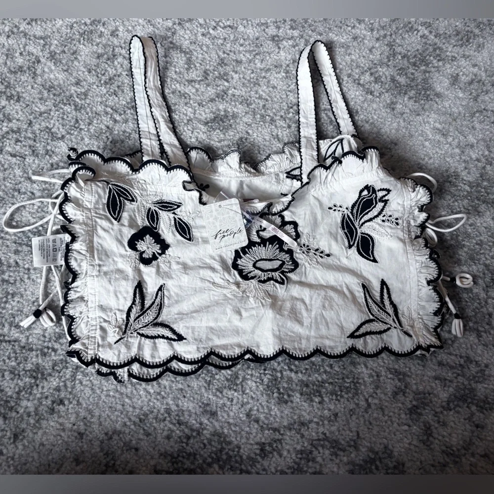 NWT Free People Cropped Black and tan cropped linen tank Size: Small - Picture 3 of 5